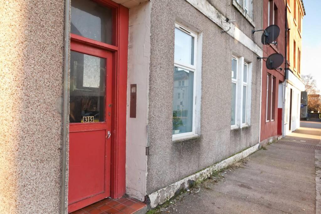 Snug - Logie Baird Apartment Helensburgh Εξωτερικό φωτογραφία