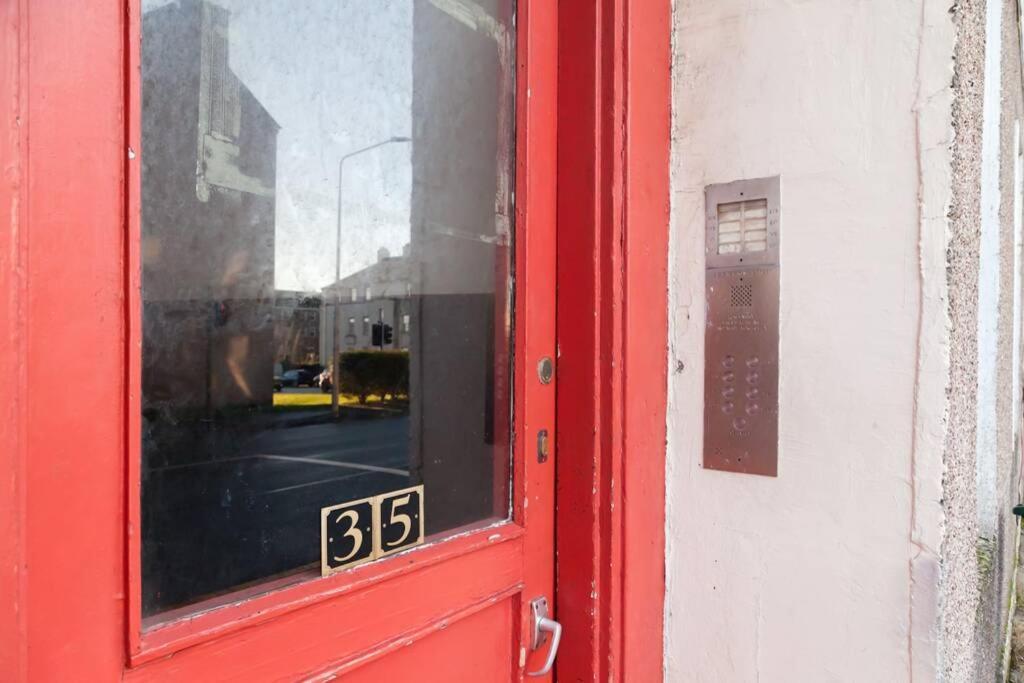 Snug - Logie Baird Apartment Helensburgh Εξωτερικό φωτογραφία