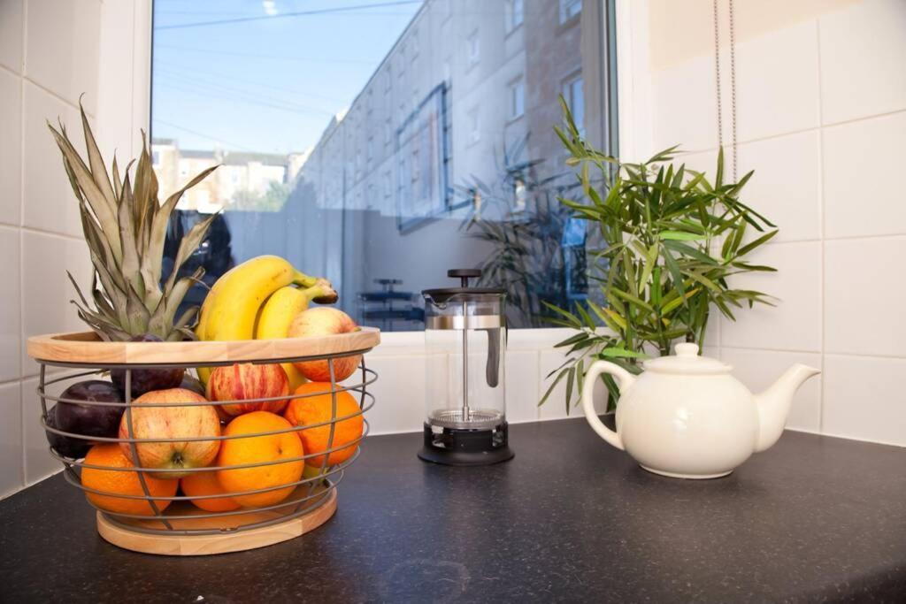 Snug - Logie Baird Apartment Helensburgh Εξωτερικό φωτογραφία