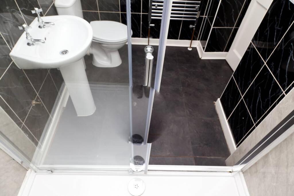 Snug - Logie Baird Apartment Helensburgh Εξωτερικό φωτογραφία